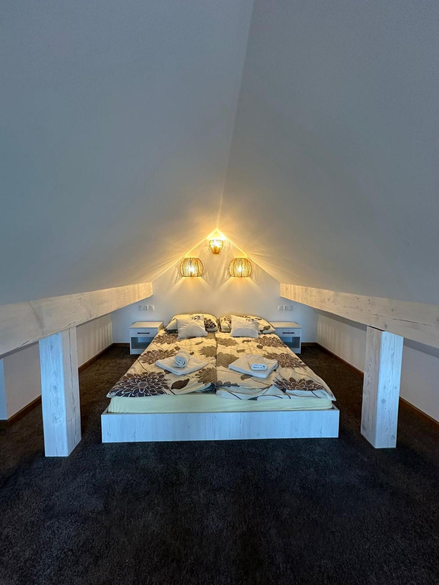 Willa Parys Władysławowo Exteriör bild
